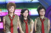 娱乐吃瓜酱女声唱的歌叫什么,她唱的那首叫什么？